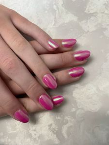 Pink Chrome Nails with a shiny metallic finish
