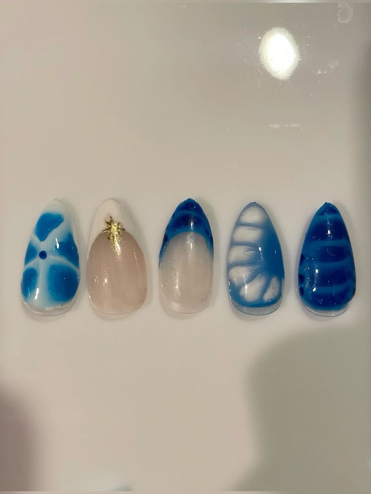 Blue blooming gel nails press-on set